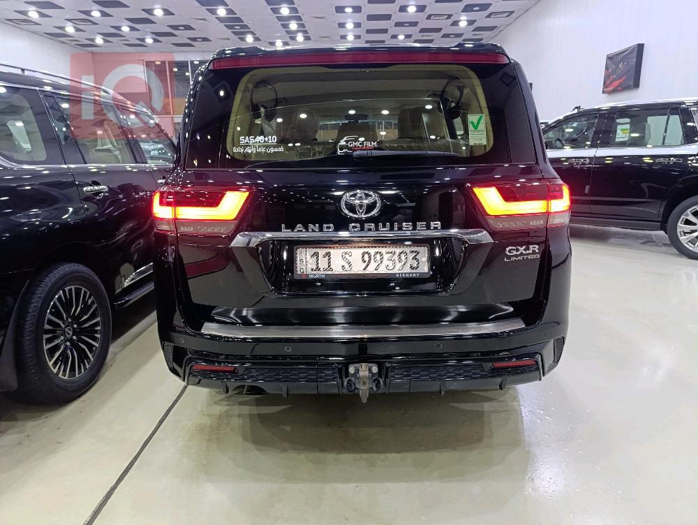 تويوتا لاندكروزر